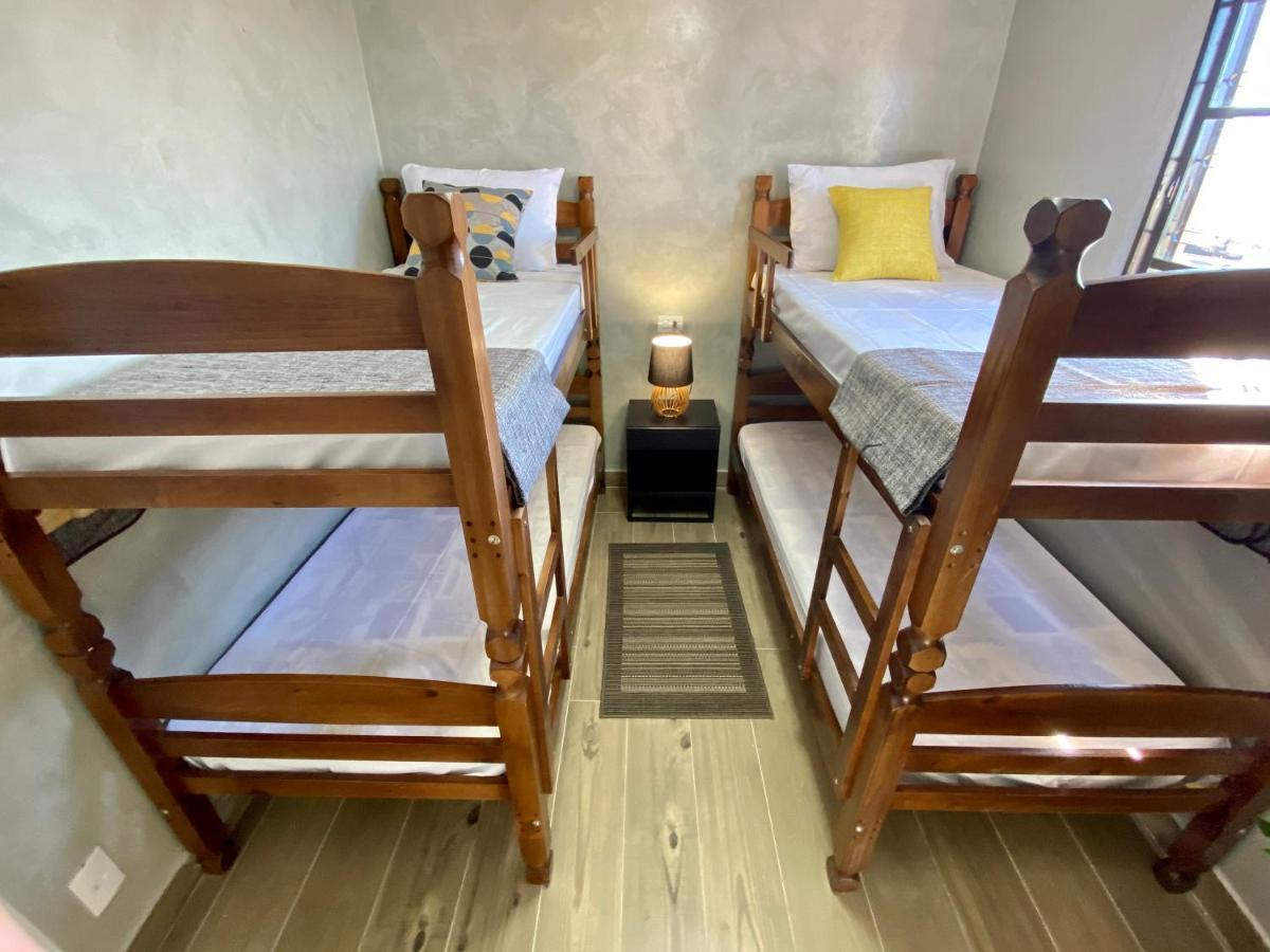 Cond/ Resid/ Cavallari/4Min Da Unimar Marília Екстериор снимка